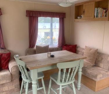 Clows Top Ski Chalet | Audrey the Caravan of Dreams