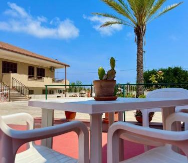 Brucoli Apartment | Augusta Holiday Home