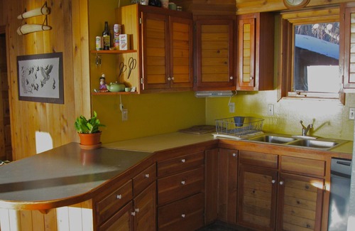 Homer Cottage | AUGUSTINE SEA WATCH PRIVATE PEACEFUL AND SECLUDEDnENJOY this truly Alaskan Home!