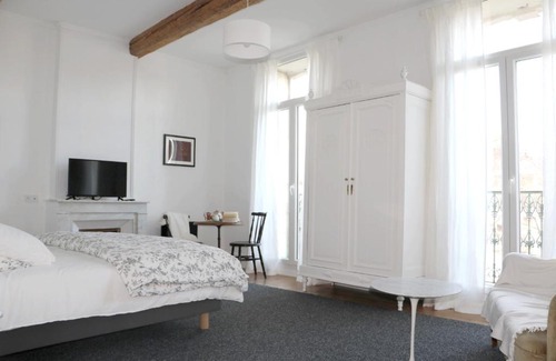 Aumes Bed & Breakfast | Aumes Sweet Home Chambre d'Hôtes