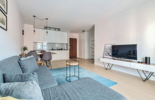 Old Town Apartment | Aura 39 by Grand Apartments