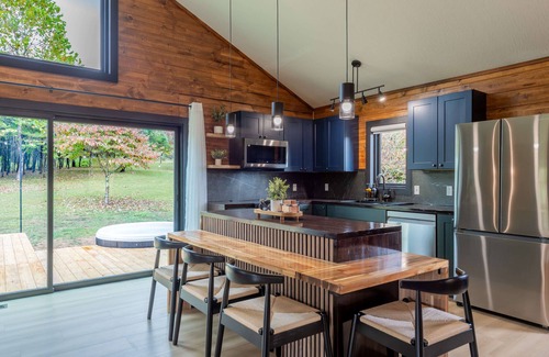 Creola Cabin | Aura Retreat - Where Design, Nature and Privacy Meet