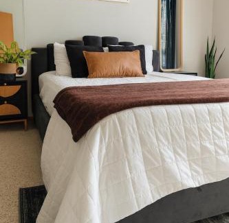 Covington House | Aura