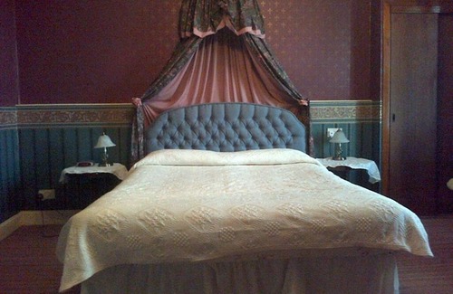 Nairn Hotel | Aurora Hotel & Italian Restaurant