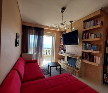 Eretria Apartment | Aurora's apartment eretria