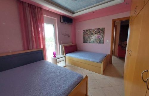 Eretria Apartment | Aurora's apartment eretria