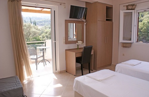 Episkopos Apartment | Aurora Studios Holidays in Lefkada