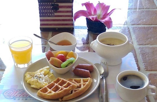 Ren'ai Bed & Breakfast | Aurora Villa