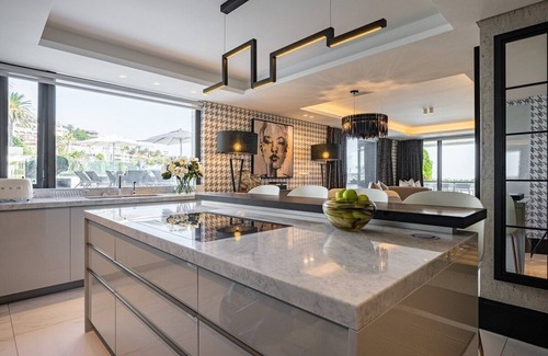 Bantry Bay Apartment | Aurum 101 - Two Bedroom Apartment, Sleeps 4