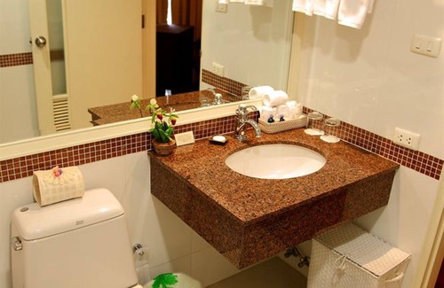 Phra Borom Maha Ratchawang Hotel | Aurum The River Place