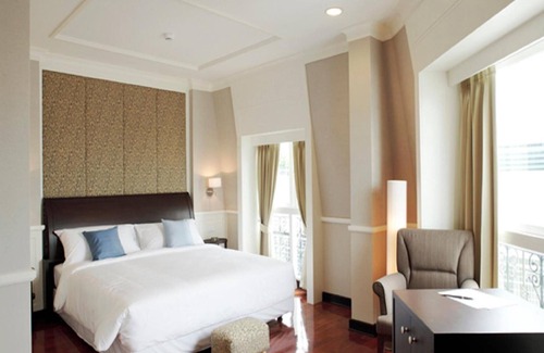 Phra Borom Maha Ratchawang Hotel | Aurum The River Place