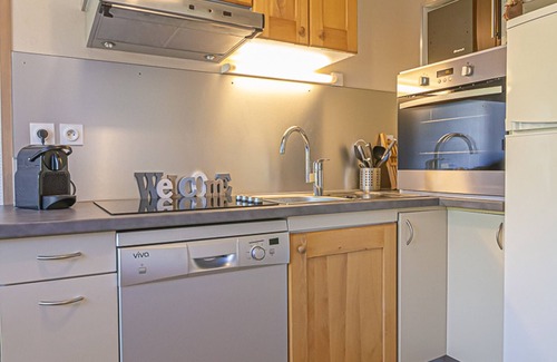 Aussois Apartment | Aussois: 2-room apartment, terrace, sleeps 6, pets allowed, WIFI