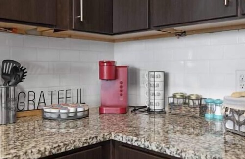 Austin Apartment | Austin's Serene Views w/Large Balcony*Pool