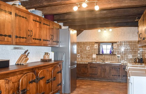 Brigueil-le-Chantre House | Authentic and spacious country house in a quiet location of Brigueil-le-Chantre.