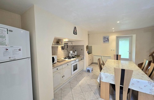 Campagnac-les-Quercy Cottage | Authentic Périgourdine House with Pool and Wifi