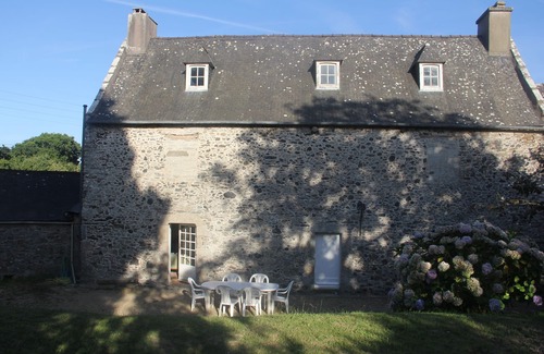 Saint-Cast-le-Guildo House | Authentic family stone house in a charming hamlet close to the beach