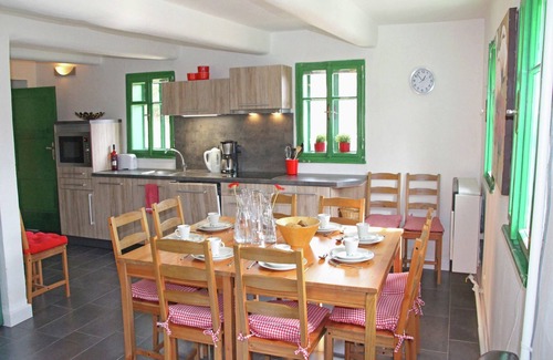 Rtyne v Podkrkonosi House | Authentic holiday home with garden near Trutnov
