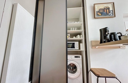 La Ferte-Hauterive Cottage | Authentic home in nature with comfort included