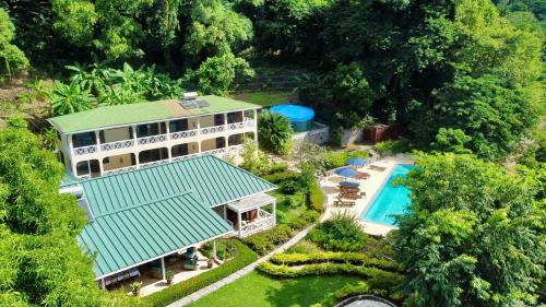Soufriere Villa | Authentic St, Lucian Experience at Prestigious 2-bed Villa - Colibri Cottage villa