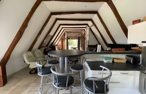 Lacroix-Barrez House | Authenticity & Comfort in the Charmalex Barn with Countryside View