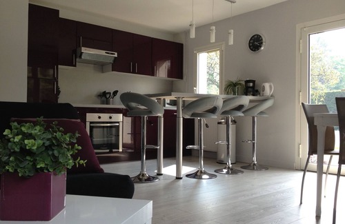 Groffliers Cottage | AUTHIE BAY GUEST HOUSE IN THE HEART OF 2 HECTARS PARC