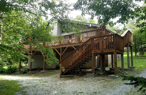 Beech Mountain Ski Chalet | Autumn at Beech/nMountain Views, Stone Fireplace, & Cozy Comforts