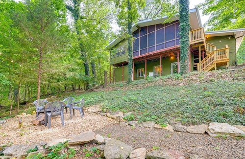 Bella Vista House | AUTUMN SPECIAL! Cozy 2 Bedroom Getaway in Bella Vista right on Back 40 Trails!