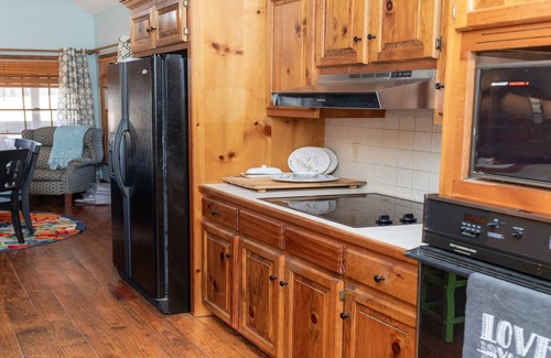 Grovetown House | Autumn Woods Lodge - Four Bedroom House, Sleeps 9