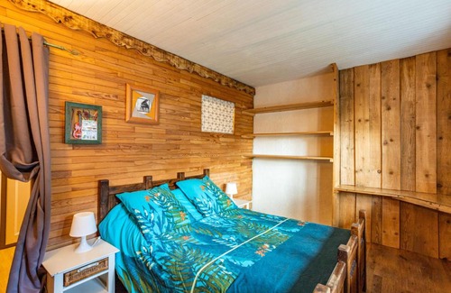 Marnaz Apartment | Aux Bois dHermy