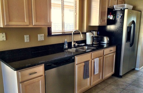 Desert Ridge House | Available Christmas & New Year’s! FAMILY HOUSE w POOL & HOT TUB, heat included.