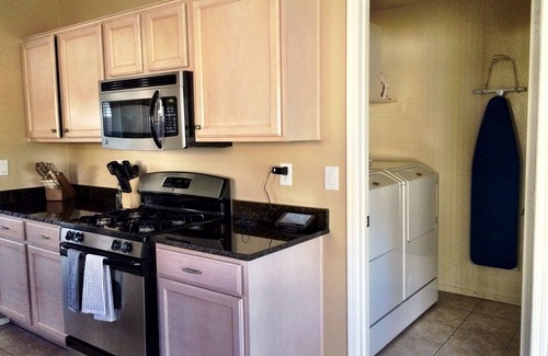 Desert Ridge House | Available Thanksgiving, Christmas & New Year’s! FAMILY HOUSE w POOL & HOT TUB!