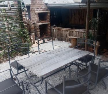 Umjindi House | Avalon Cottages