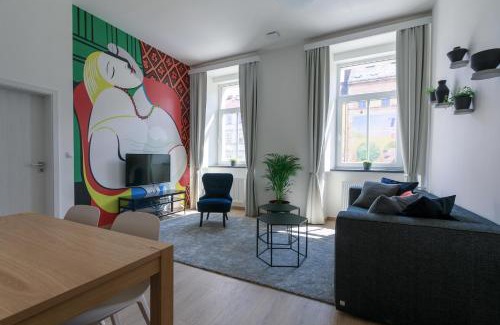 Pilsen Apartment | Avantgarde apartments