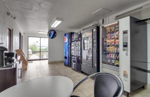 Muskogee Hotel | Avera Suites