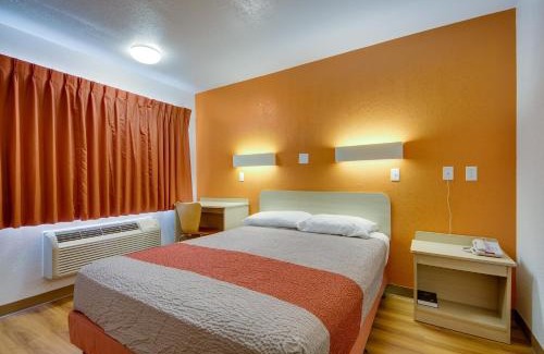 Muskogee Hotel | Avera Suites