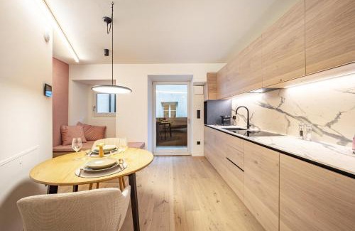 Old Town Apartment | Avia Living Anna