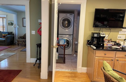 Inman Square House | Award-winning Queen size bedroom suite near Harvard, MIT at Central SQ Cambridge