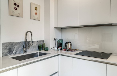 Pisa City Centre Apartment | AWESHOMEITALY - THE WONDER APARTMENT