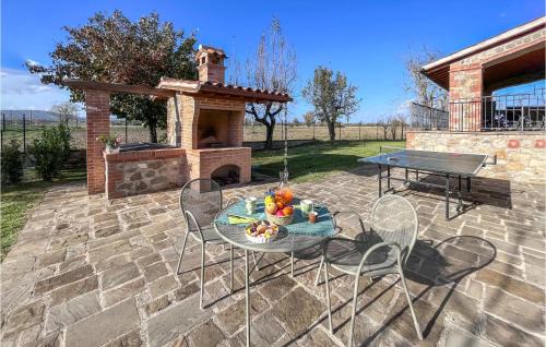 Fratta Apartment | Awesome Apartment In Collazzone