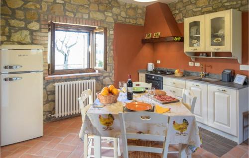 Fratta Apartment | Awesome Apartment In Collazzone