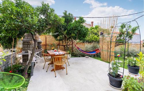 Zvekovica Apartment | Awesome Apartment In Cavtat With Wifi