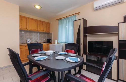 Klenovica Apartment | Awesome apartment in Klenovica