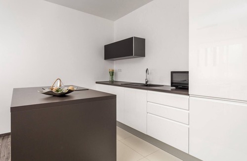 Kampor Apartment | Awesome apartment in Kampor with WiFi