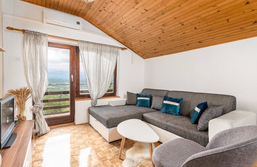 Rukavac Apartment | Awesome apartment in Rukavac