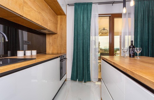 Nenadici House | Awesome home in Bajcici with WiFi