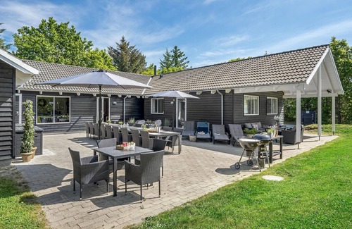 Blavand House | Awesome home in Blåvand with sauna