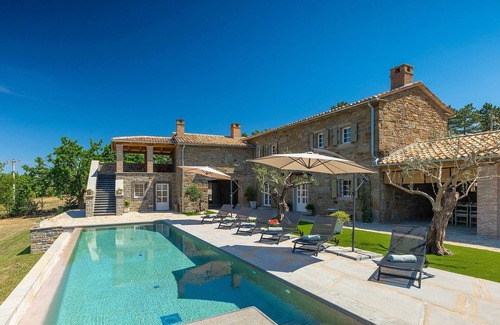 Buzet House | Awesome home in Buzet