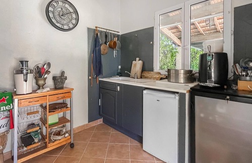 Connaux House | Awesome home in Connaux