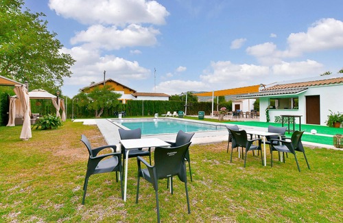 El Coronil House | Awesome home in El Coronil with WiFi