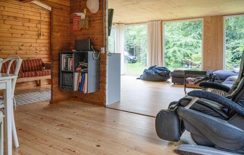 Asserbo House | Awesome Home In Frederiksværk With Wifi